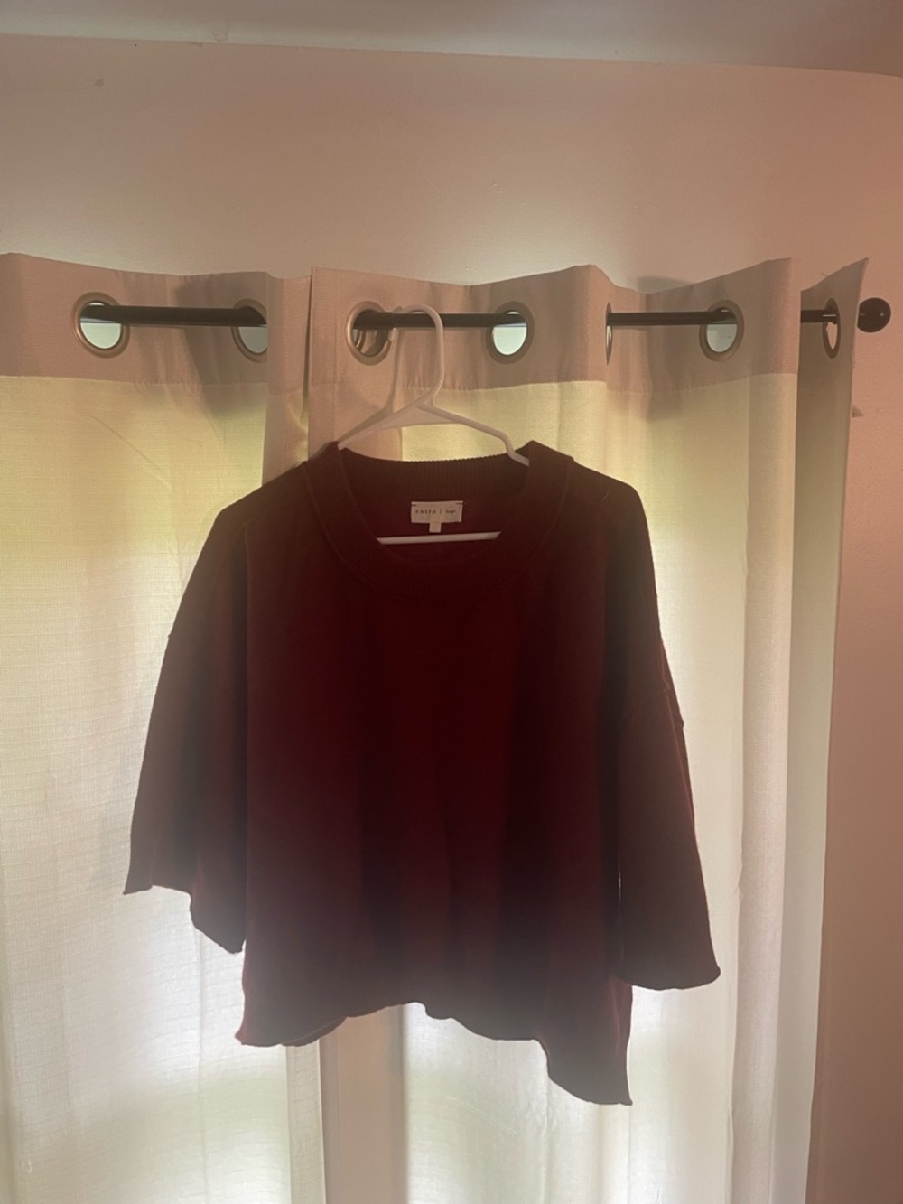 entro Red Ribbed Crewneck Sweater